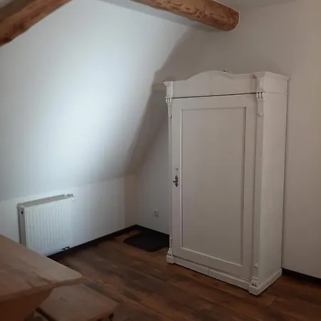 Apartment Kunst Und Kulturschuppen Hasenmuehle Kammerstein